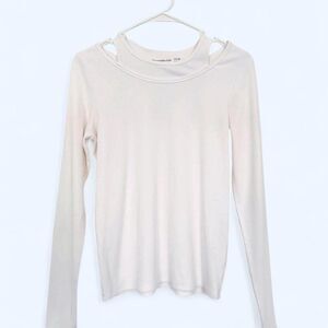 Abercrombie & Fitch white long sleeve top